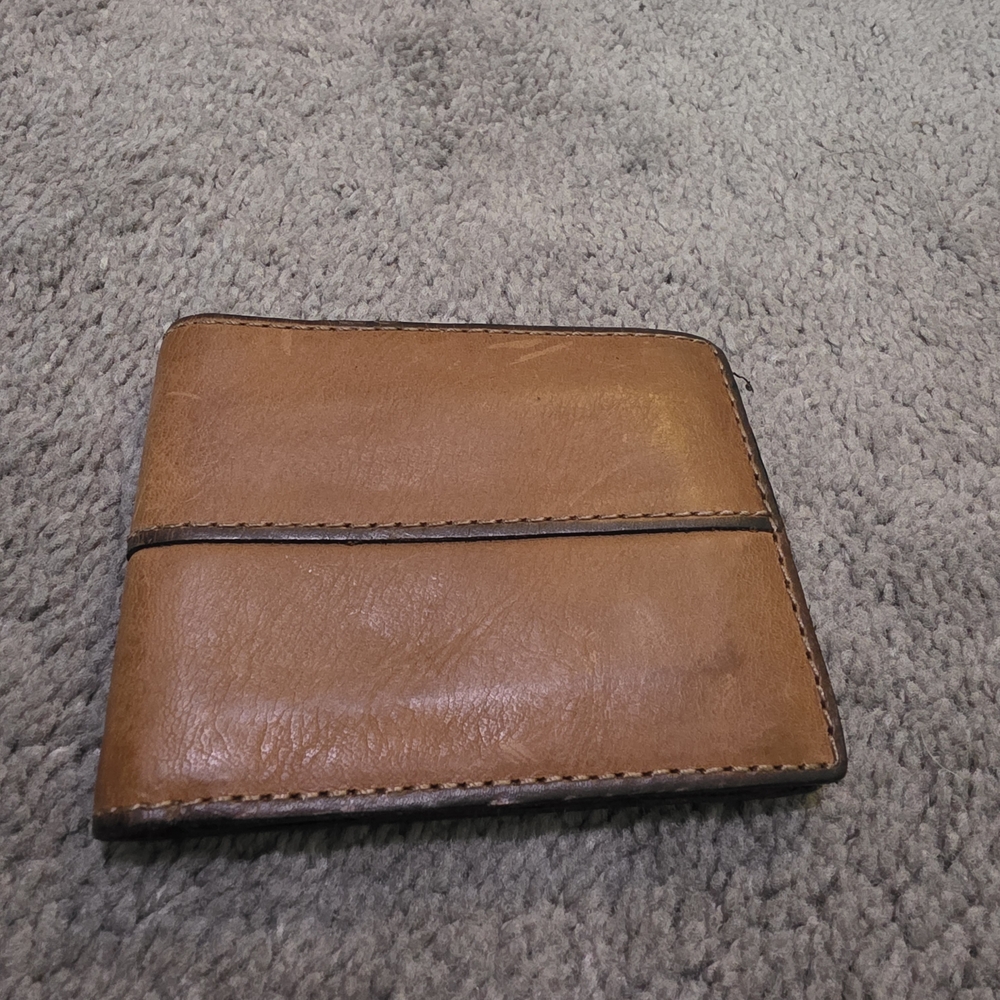 Fossil Brown Leather Bifold Wallet